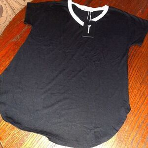 New Small Black White Yidarton V-Neck Short Sleeve Shirt Top Pullover